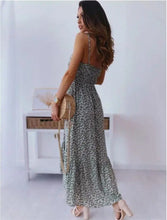 Load image into Gallery viewer, Daisy Dress