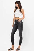 Load image into Gallery viewer, Perri High Rise Jeans
