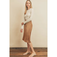 Load image into Gallery viewer, Satin Midi Skirt- Gold

