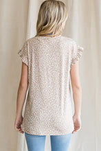 Load image into Gallery viewer, Tori Leopard Tee
