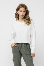 Load image into Gallery viewer, Lindy Crop Long Sleeve
